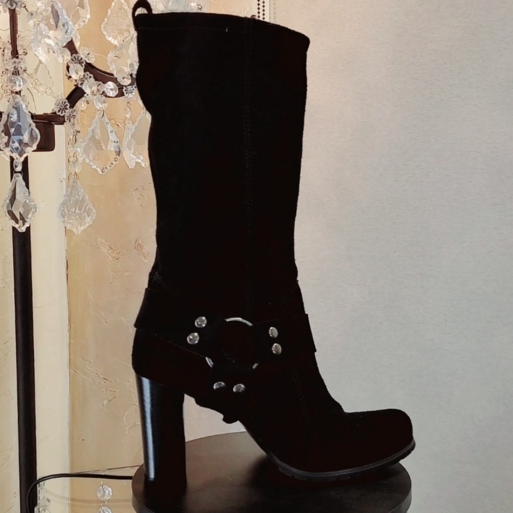 Vintage 90s Elegant Black Mid Calf Moto Boots. Block Heel. Size 7M